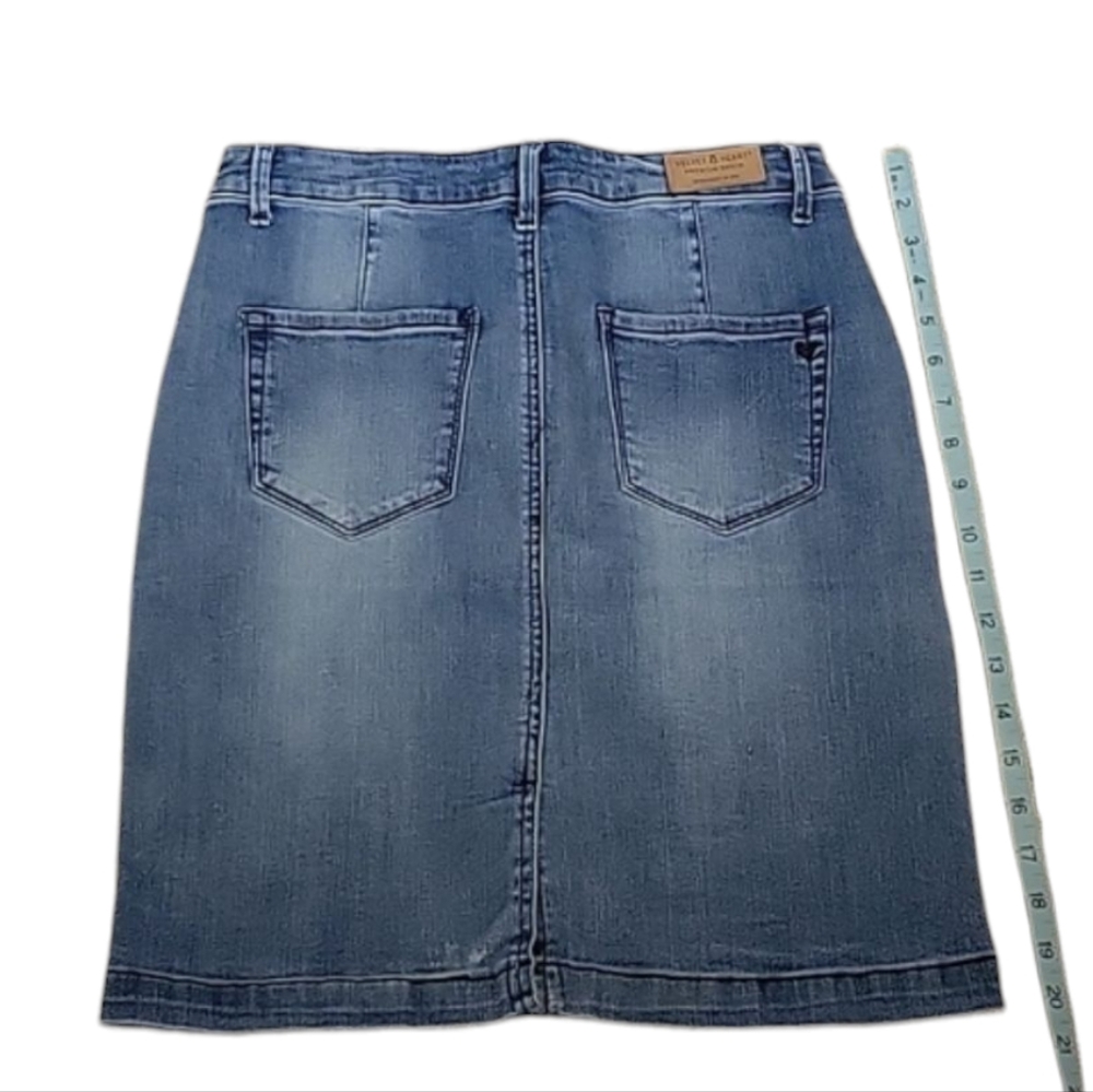 Velvet Heart Denim Button-Front Skirt - Picture 2 of 5